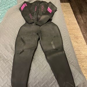 NWT ROKA Women's Maverick Comp II Triathlon Wetsuit